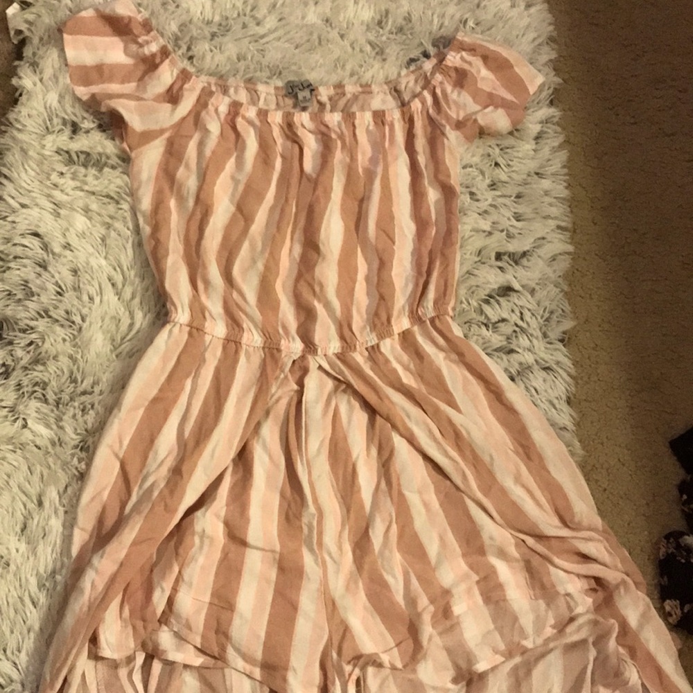 Pink and white stripe jumper with shorts🤍💗